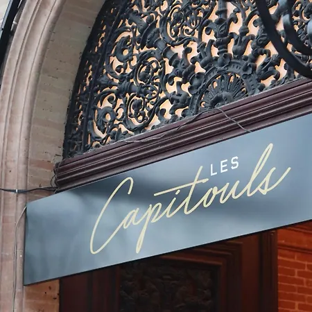 Les Capitouls Centre - Handwritten Collection
